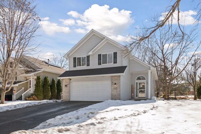 1405 Field Creek Circle, Victoria, MN 55386