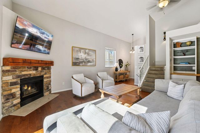 1405 Field Creek Circle, Victoria, MN 55386