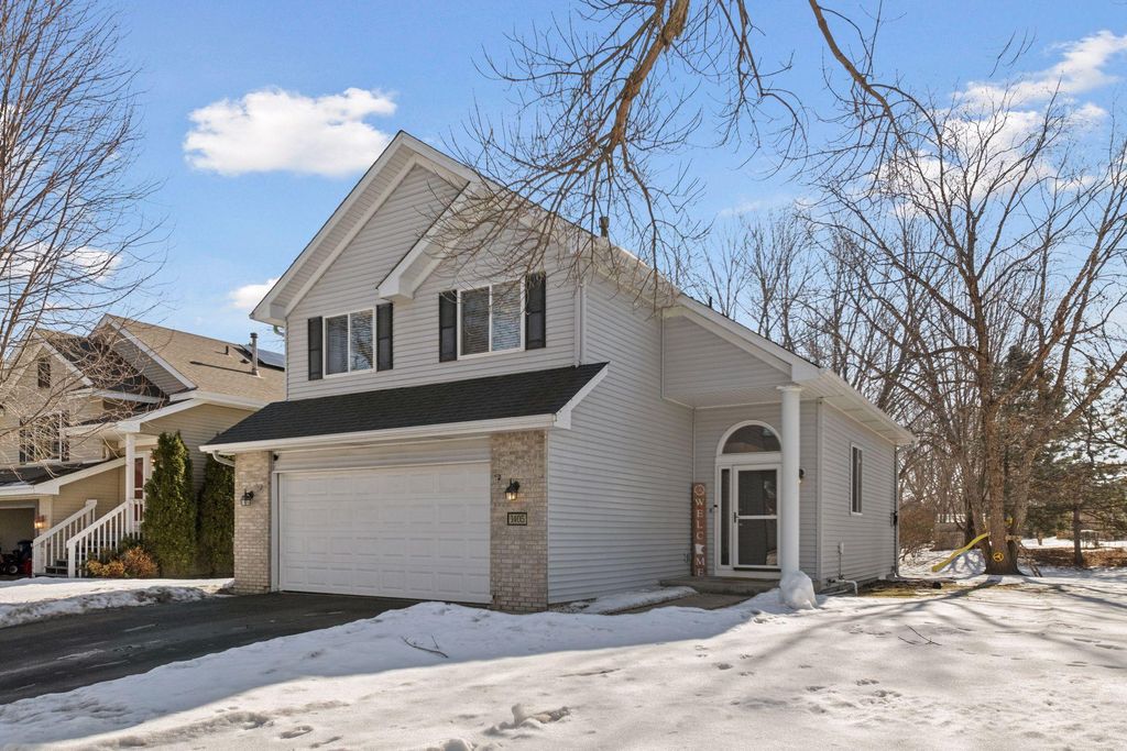 1405 Field Creek Circle, Victoria, MN 55386