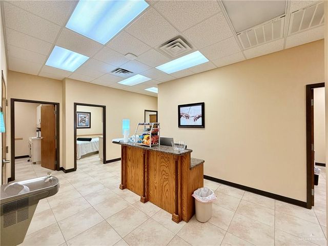 1112 Griffin Parkway D, Mission, TX 78572