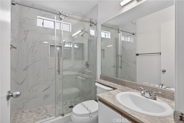 904 S 2nd E, Alhambra, CA 91801