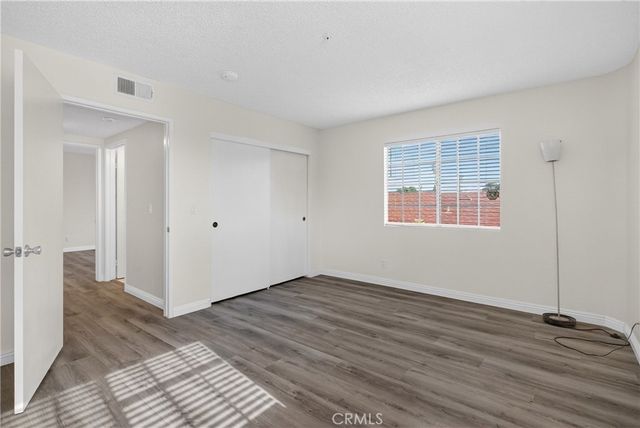904 S 2nd E, Alhambra, CA 91801