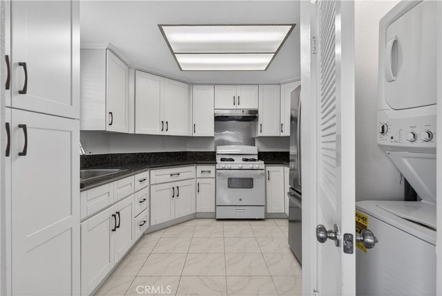 904 S 2nd E, Alhambra, CA 91801