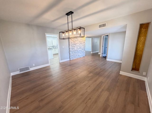830 N ALMOND Circle, Mesa, AZ 85213