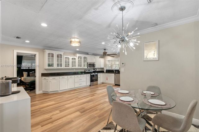 1652 NE 39th Street, Oakland Park, FL 33334