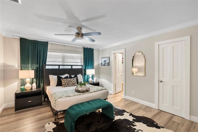 1652 NE 39th Street, Oakland Park, FL 33334