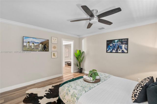 1652 NE 39th Street, Oakland Park, FL 33334