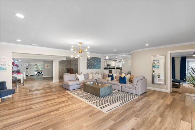 1652 NE 39th Street, Oakland Park, FL 33334
