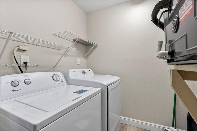 1652 NE 39th Street, Oakland Park, FL 33334