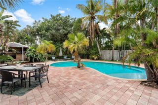 1652 NE 39th Street, Oakland Park, FL 33334