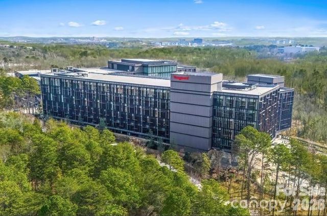 1020 Bella Grove Lane, Charlotte, NC 28262
