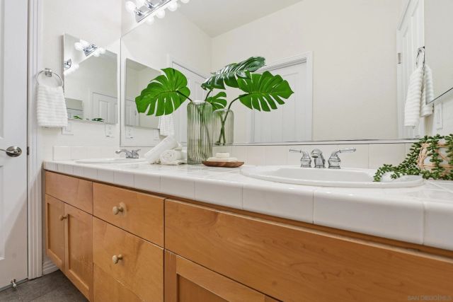 12632 Footman Ln, Poway, CA 92064