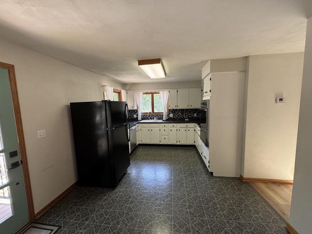 625 Thomas Street, Janesville, WI 53545