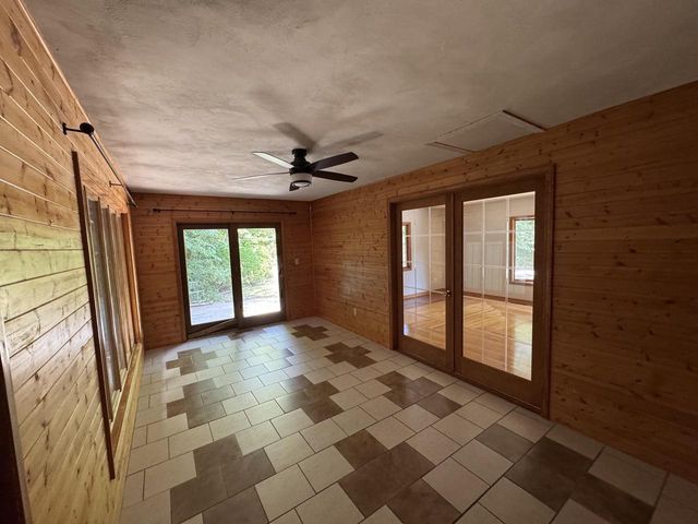 625 Thomas Street, Janesville, WI 53545