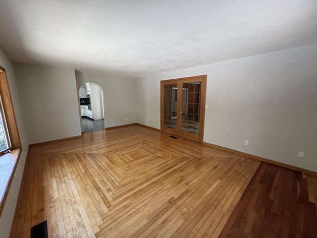 625 Thomas Street, Janesville, WI 53545