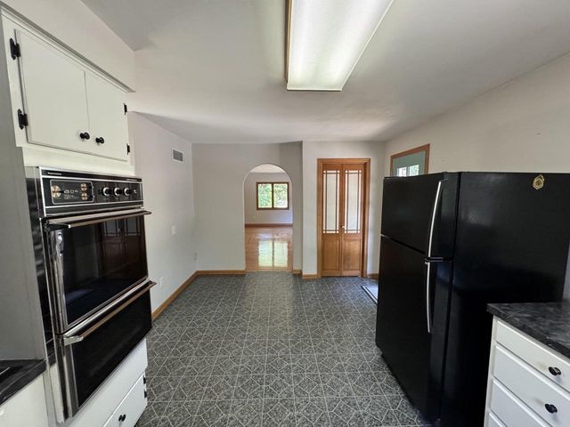625 Thomas Street, Janesville, WI 53545