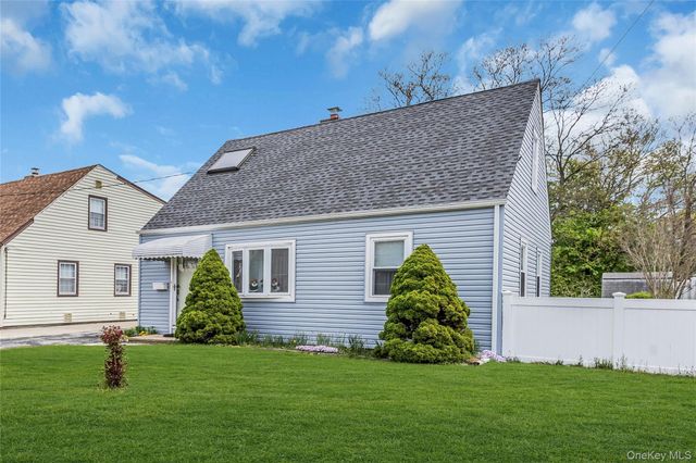 97 Horton Road, Valley Stream, NY 11581