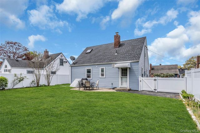 97 Horton Road, Valley Stream, NY 11581