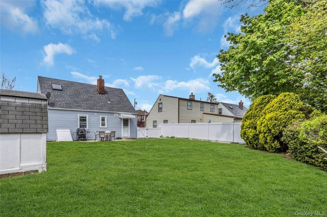 97 Horton Road, Valley Stream, NY 11581