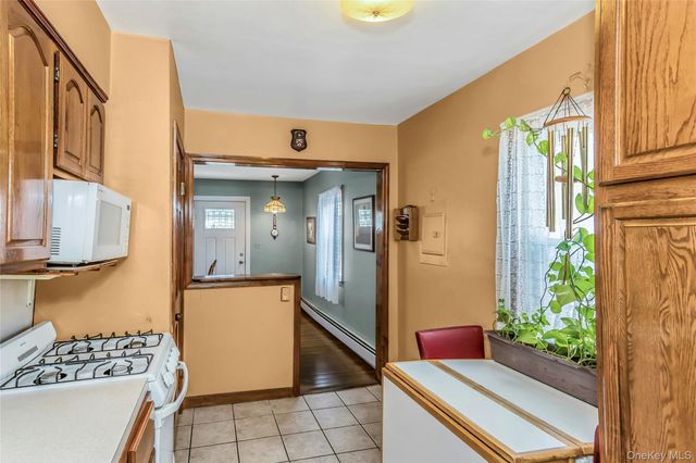 97 Horton Road, Valley Stream, NY 11581