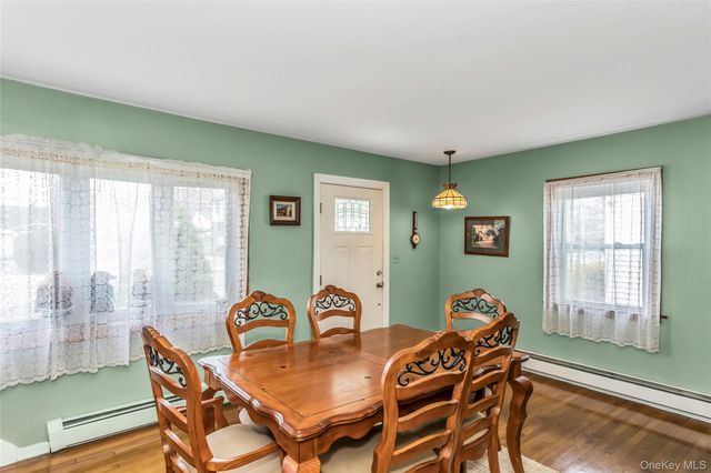 97 Horton Road, Valley Stream, NY 11581