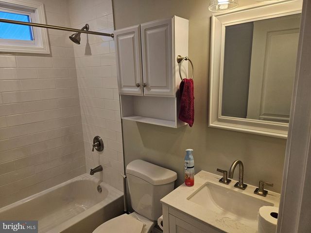 7913 HILLTOP AVE, Nottingham, MD 21236