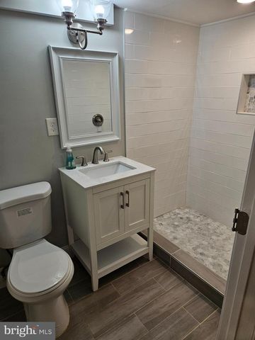 7913 HILLTOP AVE, Nottingham, MD 21236