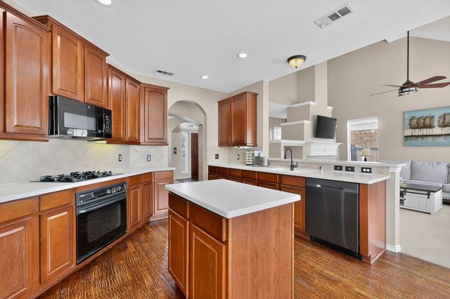 2501 Kentmere Lane, Mckinney, TX 75072