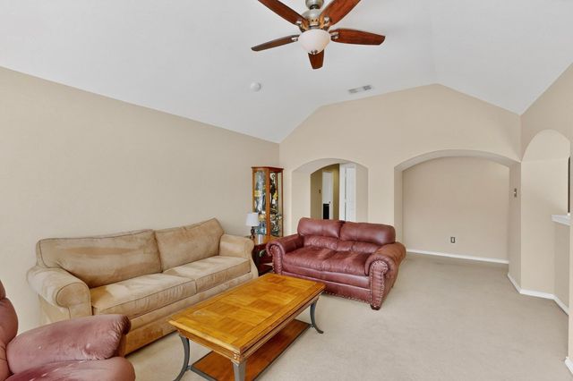 2501 Kentmere Lane, Mckinney, TX 75072