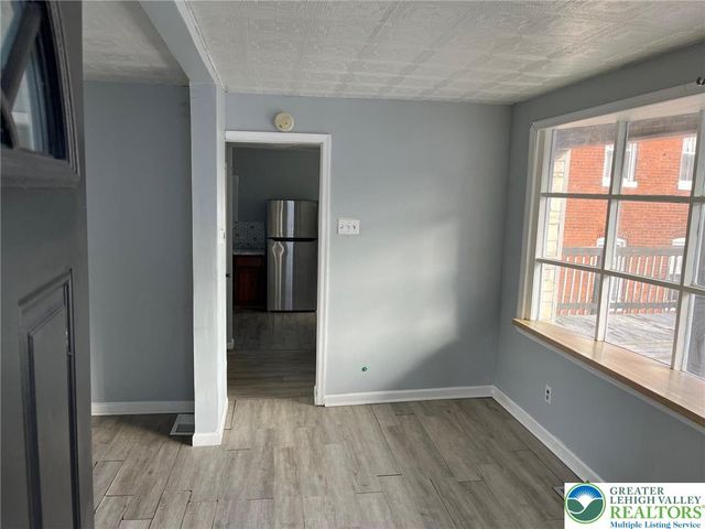 103 North Oak Street, Easton, PA 18042