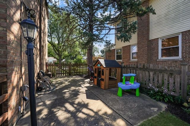 1800 Norfolk Avenue, Westchester, IL 60154