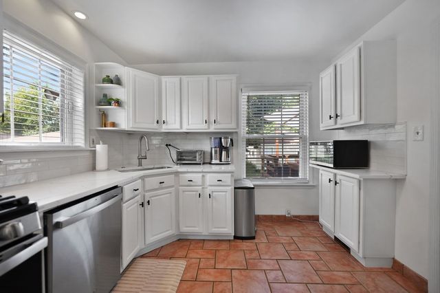 1800 Norfolk Avenue, Westchester, IL 60154
