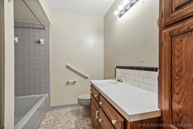 1504 E 37th Street, Tulsa, OK 74105