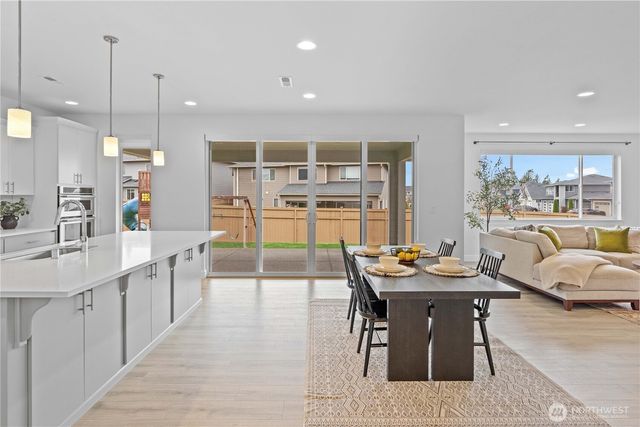 6602 232nd Avenue E, Buckley, WA 98321