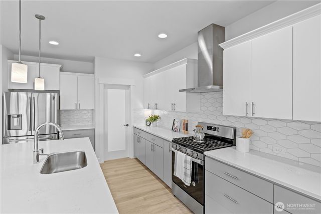 6602 232nd Avenue E, Buckley, WA 98321