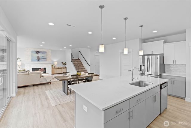 6602 232nd Avenue E, Buckley, WA 98321