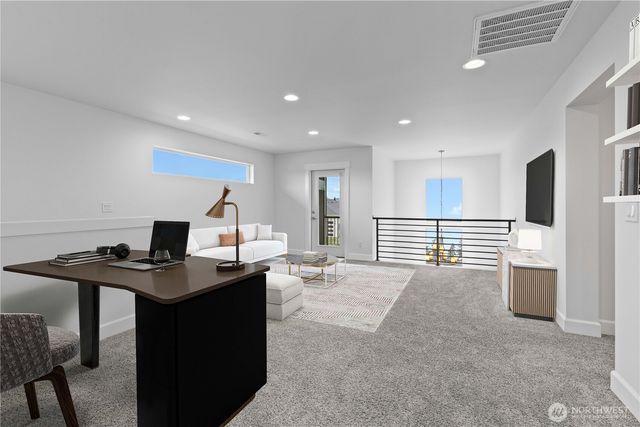 6602 232nd Avenue E, Buckley, WA 98321