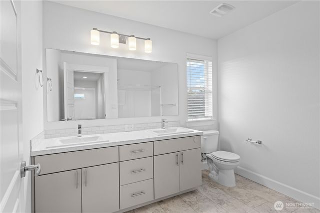 6602 232nd Avenue E, Buckley, WA 98321