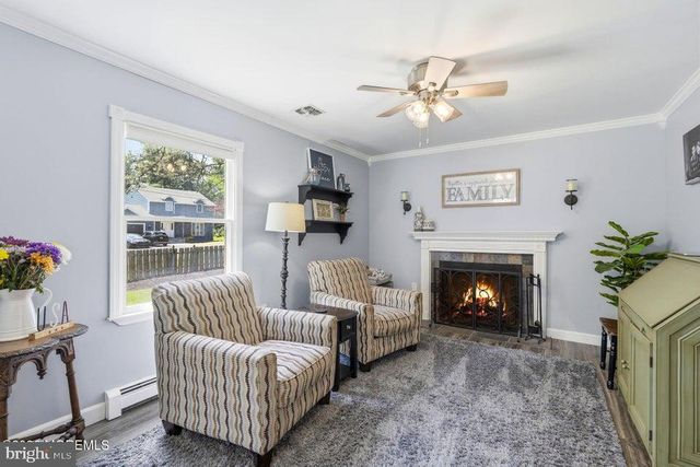 482 CLIFTON AVE, Bayville, NJ 08721