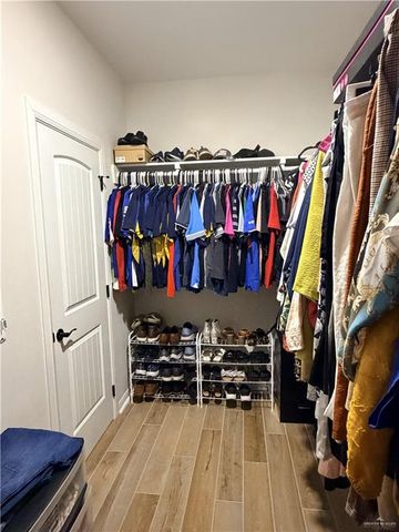 2701 N Day Lily Avenue, Edinburg, TX 78541