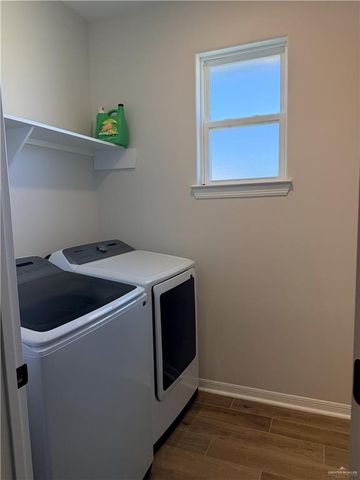 2701 N Day Lily Avenue, Edinburg, TX 78541