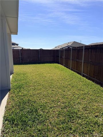 2701 N Day Lily Avenue, Edinburg, TX 78541