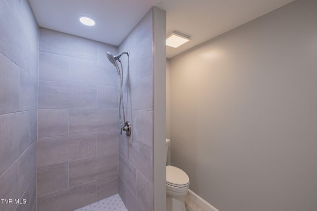 194 Sparks Road, Johnson City, TN 37601