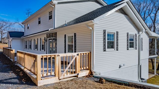 194 Sparks Road, Johnson City, TN 37601