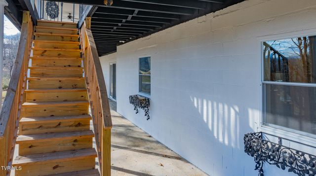 194 Sparks Road, Johnson City, TN 37601