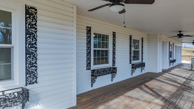 194 Sparks Road, Johnson City, TN 37601