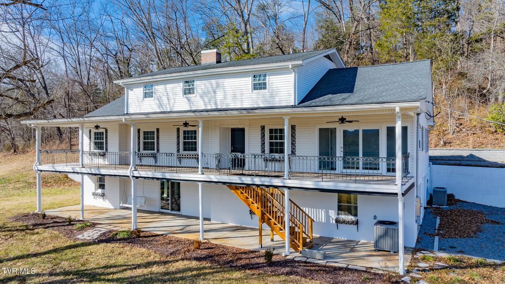 194 Sparks Road, Johnson City, TN 37601