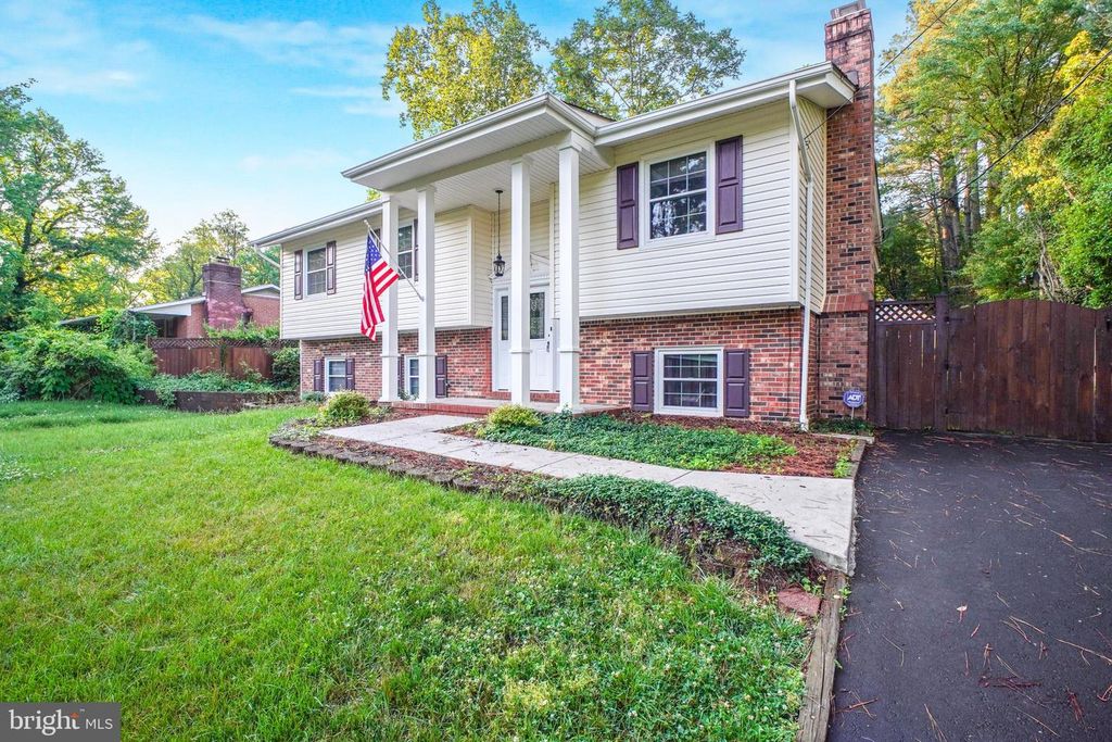 948 FICKLEN RD, Fredericksburg, VA 22405