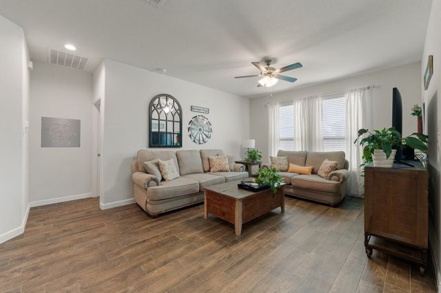 1412 Dublin Drive, Cleburne, TX 76033
