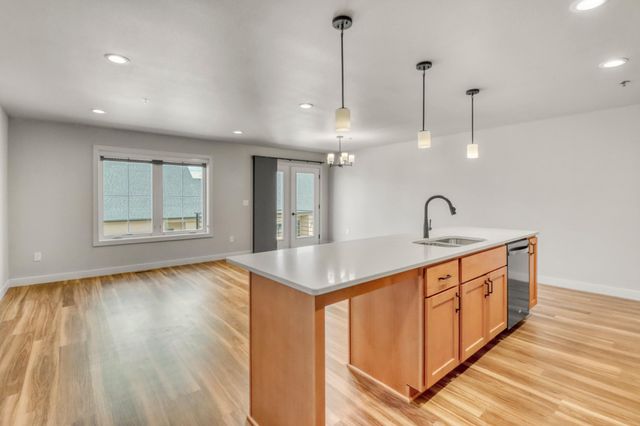 4120 Arthur Drive S, Fargo, ND 58104